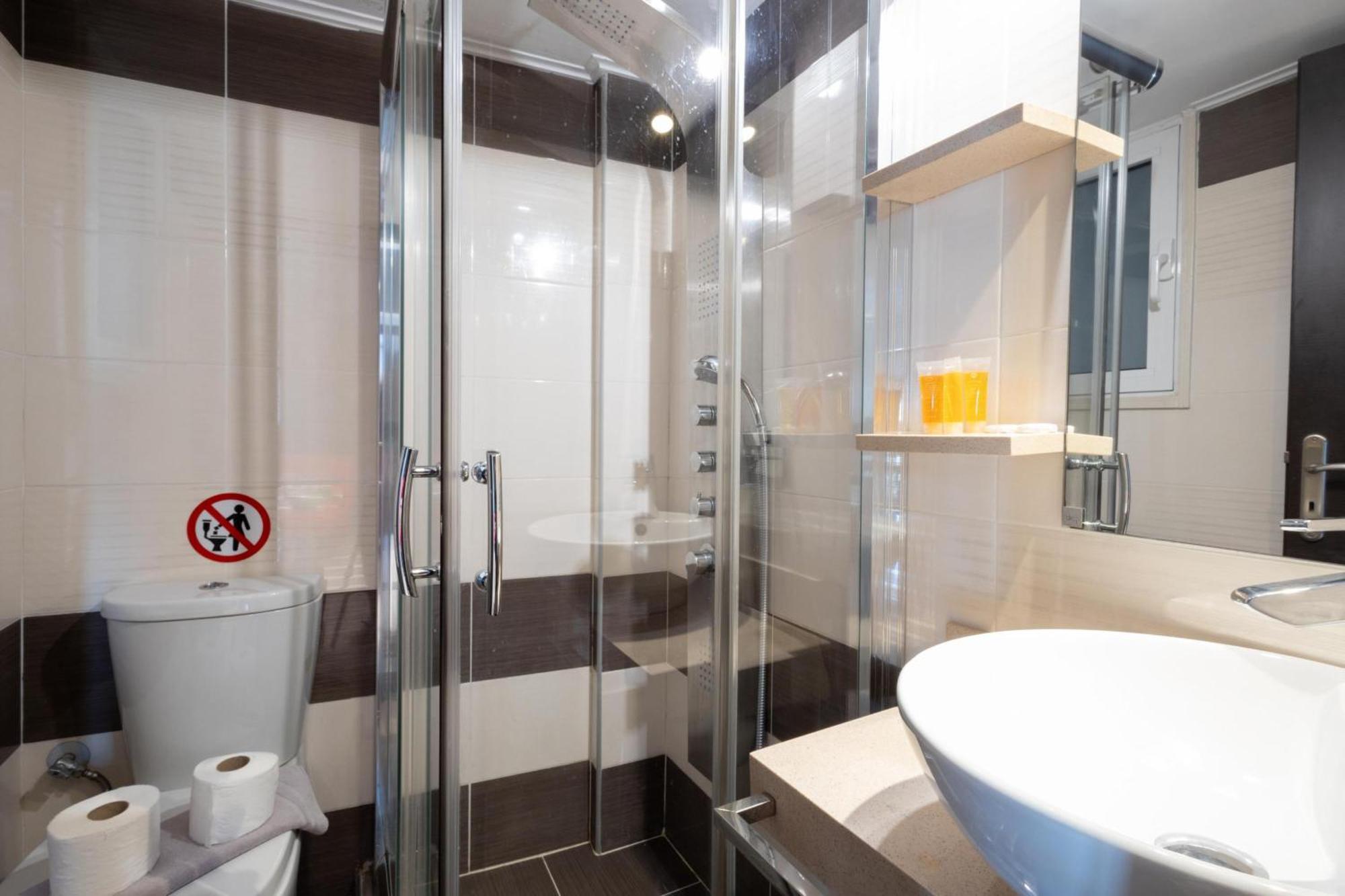 A Luxury & Comfortable Apt In Athene Buitenkant foto