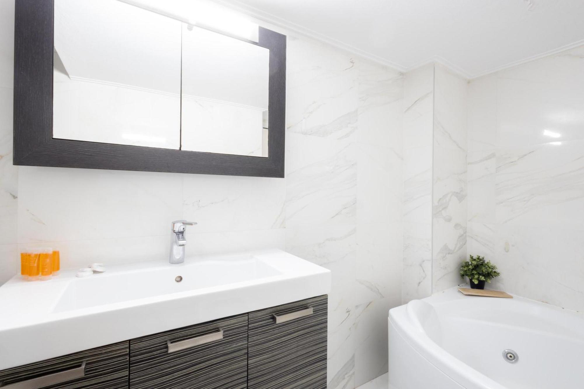 A Luxury & Comfortable Apt In Athene Buitenkant foto