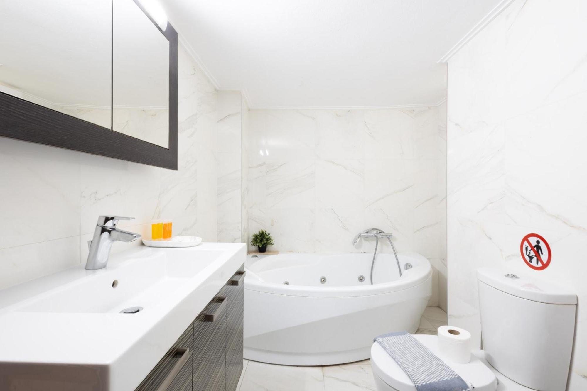 A Luxury & Comfortable Apt In Athene Buitenkant foto